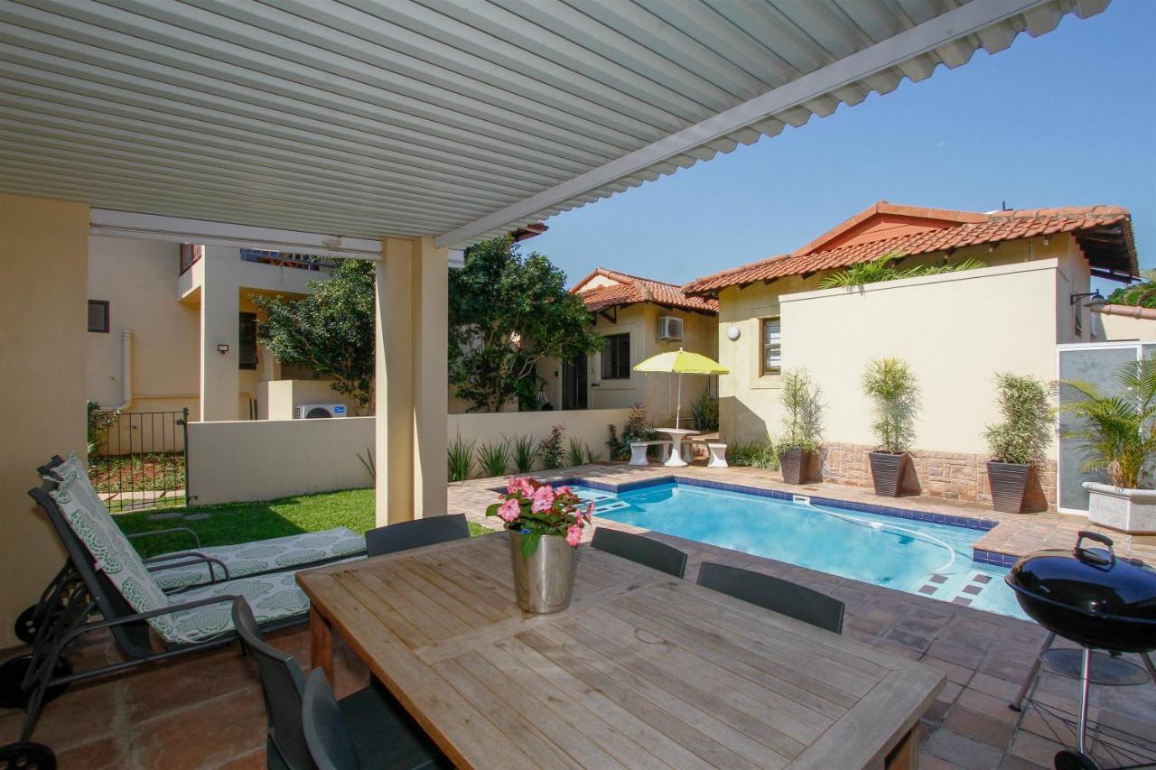Casa Ridge Self-Catering Hotel เดอร์บัน ภายนอก รูปภาพ